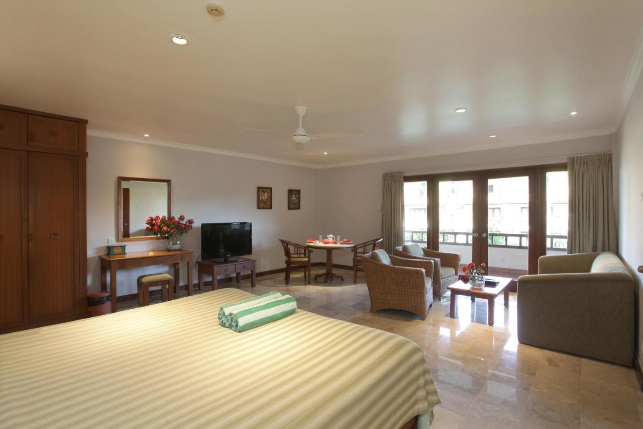 Peninsula Beach Resort Nusa Dua  Buitenkant foto
