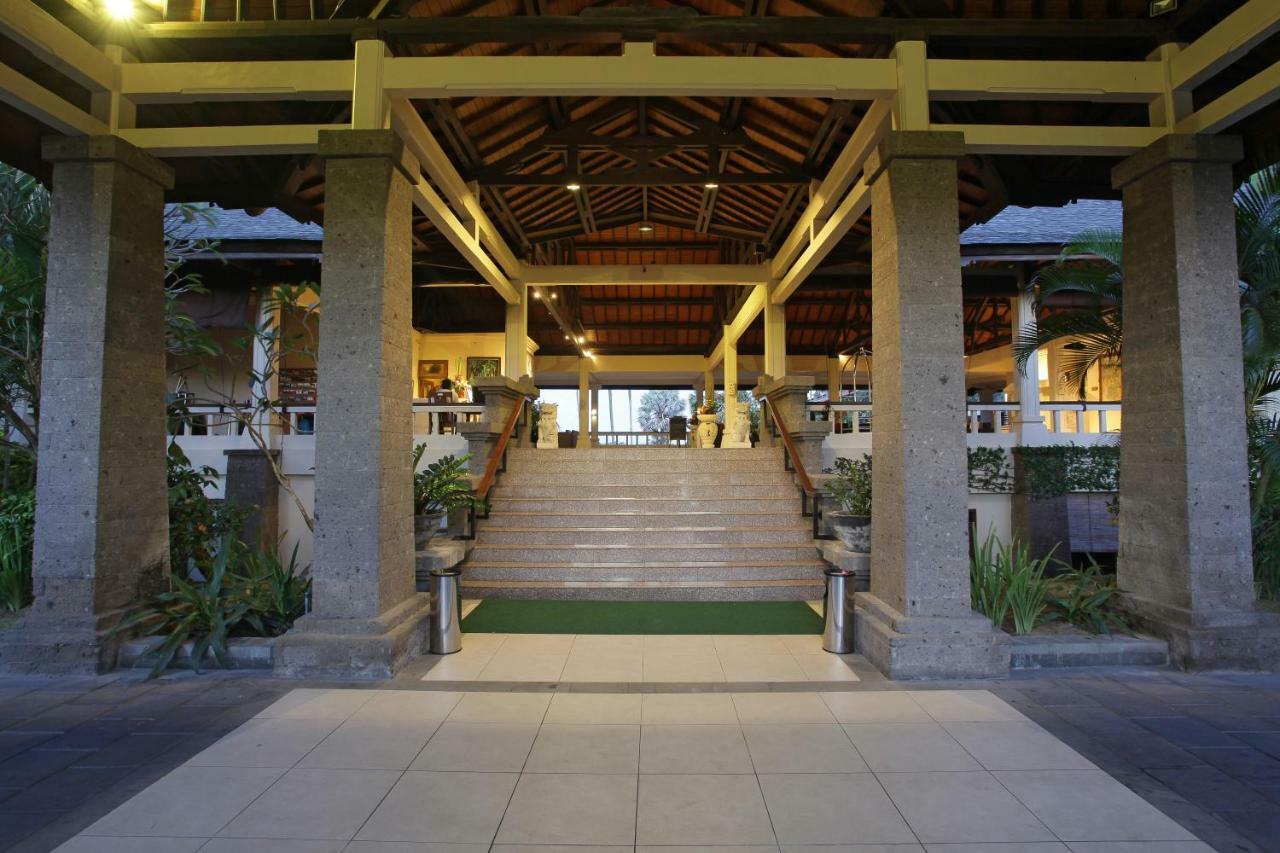 Peninsula Beach Resort Nusa Dua  Buitenkant foto