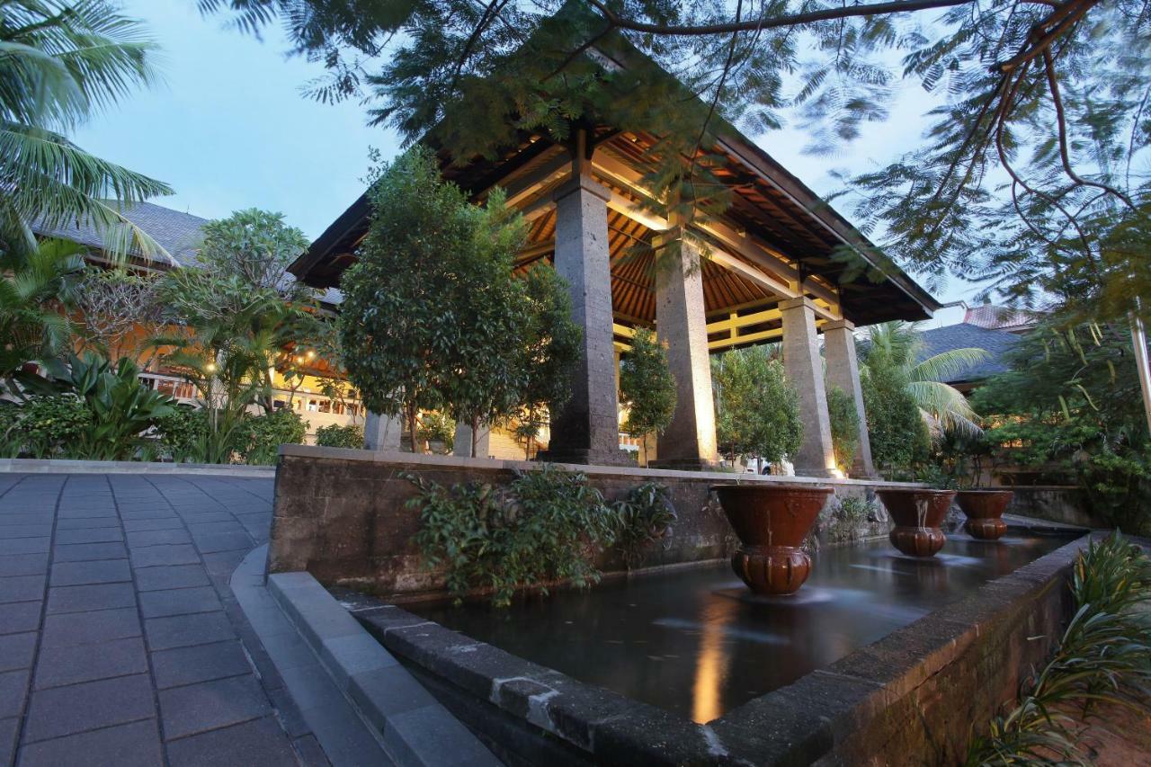 Peninsula Beach Resort Nusa Dua  Buitenkant foto